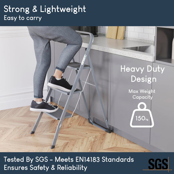 Home Vida 3 Step Ladder - Heavy Duty Steel Folding Ladder with Slip-Resistant and Wide Steps, Folding Mechanism, 150kg Max Load, Home/Kitchen/DIY/Garden Use, White