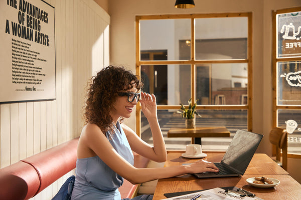 OhO Smart Glasses,128G Camera & Bluetooth Sunglasses with Open Ear Speaker Headset Headphone, Indoor&Outdoor Sports,Polarized UV Protection,For Men Women