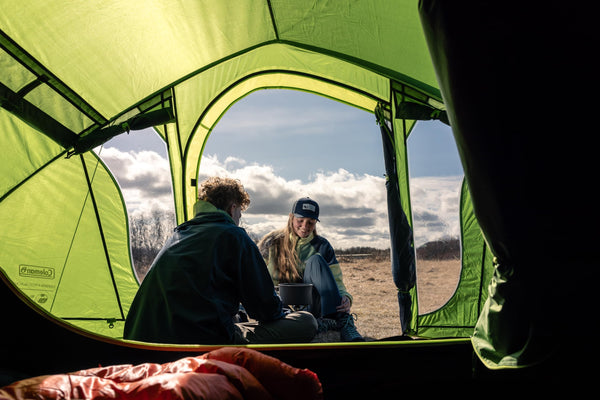 Coleman Tent Darwin 2-4 Person | Compact Lightweight Dome Tent | Models with Darkened Bedroom | Camping, Festival and Hiking Tent | 4500mm Waterproof | with Sewn-in Groundsheet