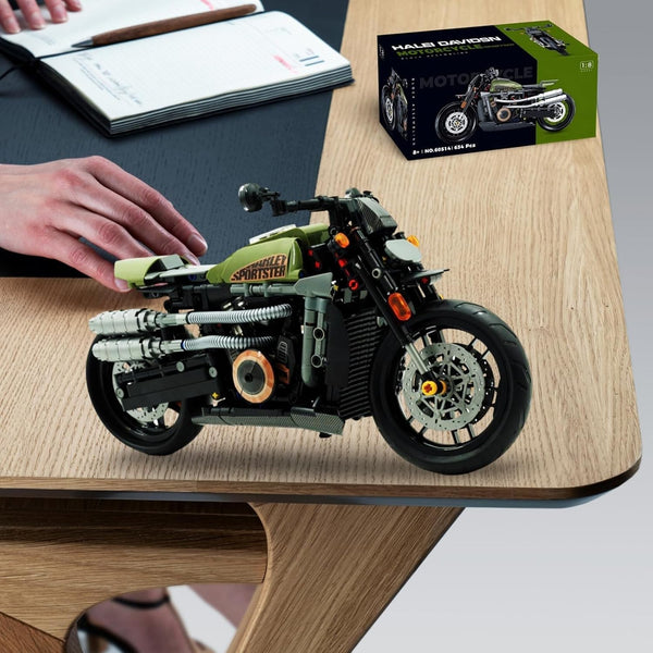 Motorcycle Building Blocks Toys, Motorbike Model Building Kit for Boys, 634 Pieces Construction Engineering Motorcycle Bricks, STEM Educational Toy, Gift for Adults and Kids