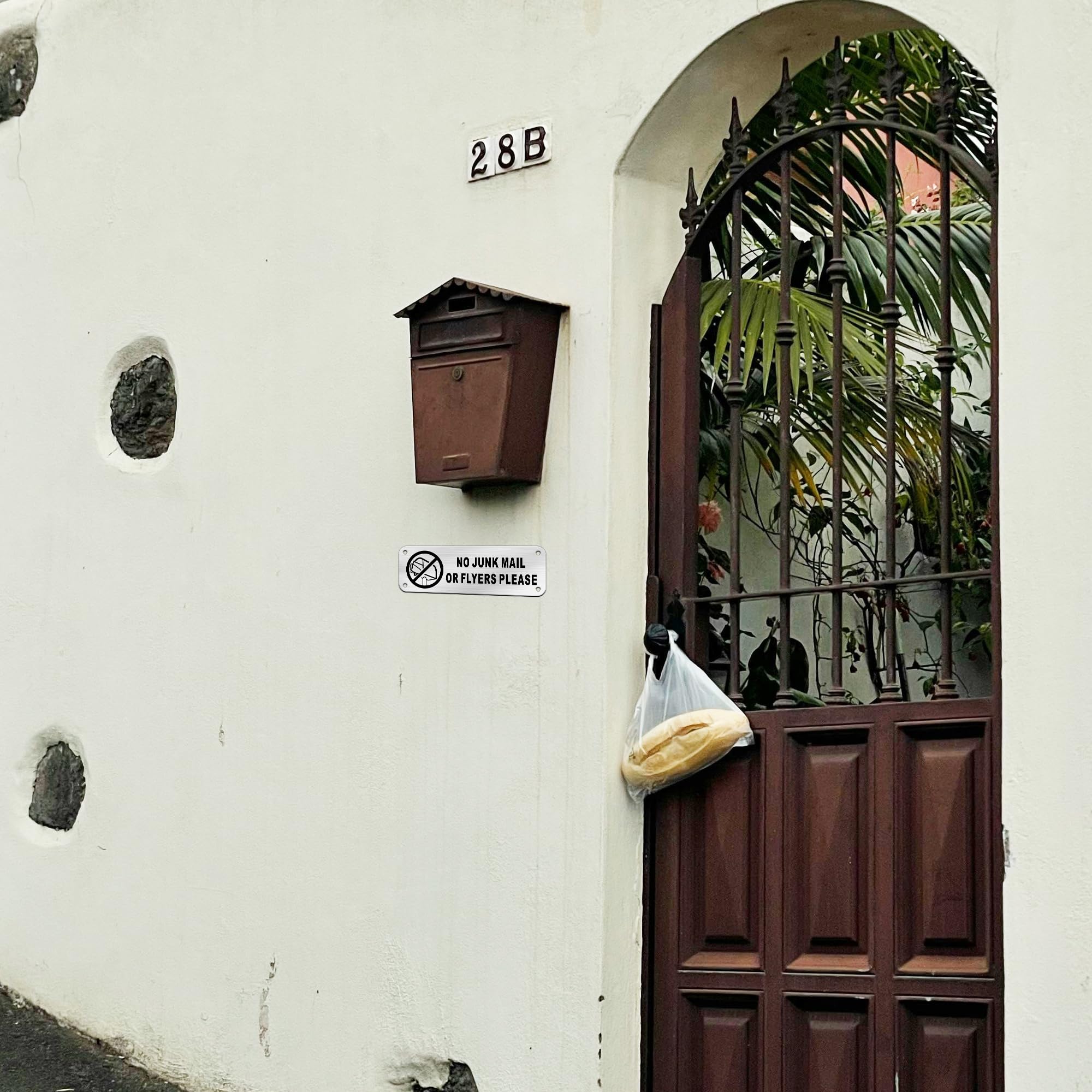 TAKULA Pre-drilled CCTV Sign - 15 * 15cm Aluminium Brushed Metal Sign - 24 HR Outdoor Waterproof, UV Resistant, Durable | Pack of 1