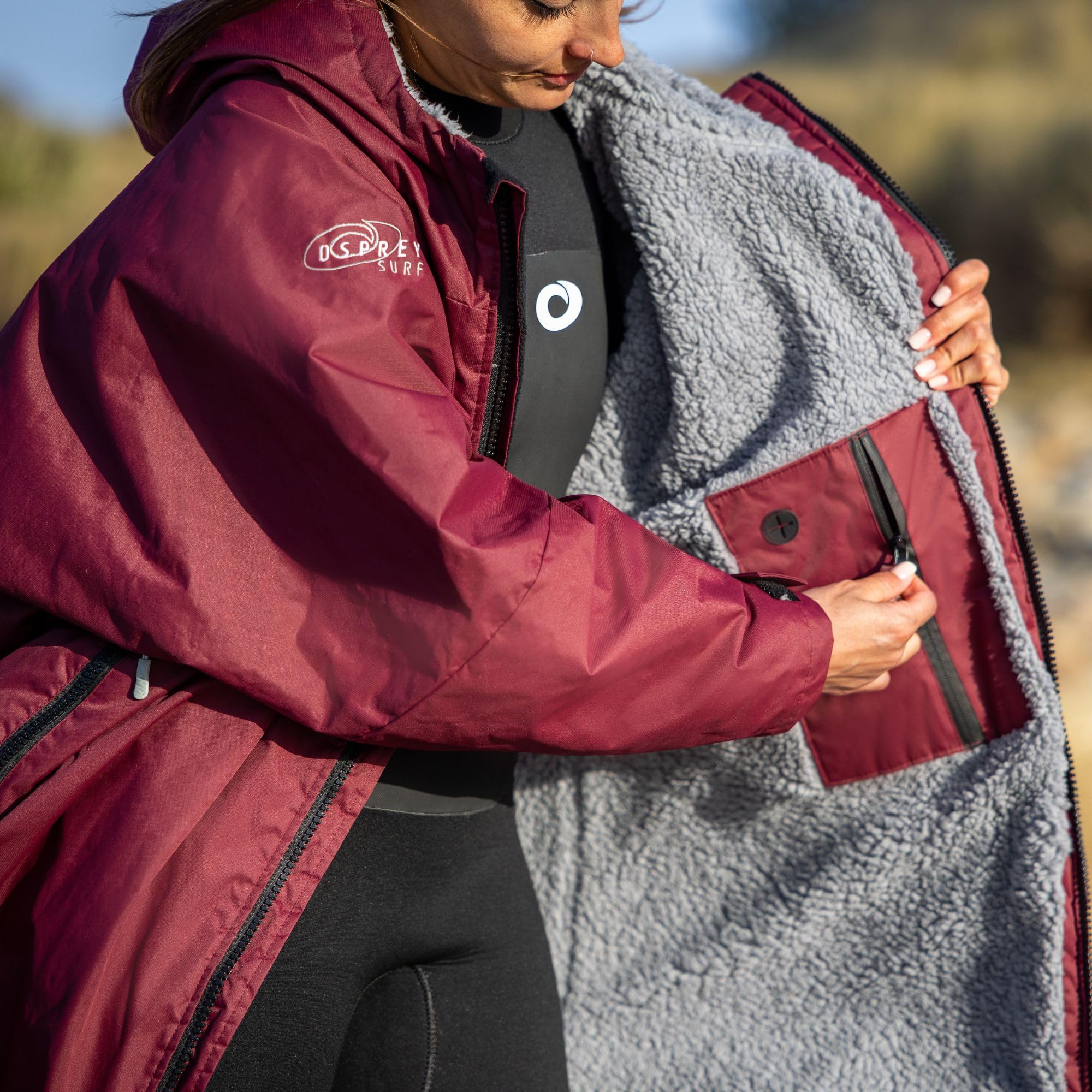 Osprey Changing Robe for Kids and Adults, Waterproof Changing Robe, Swimming and Beach Robe, Unisex, Multiple Colours