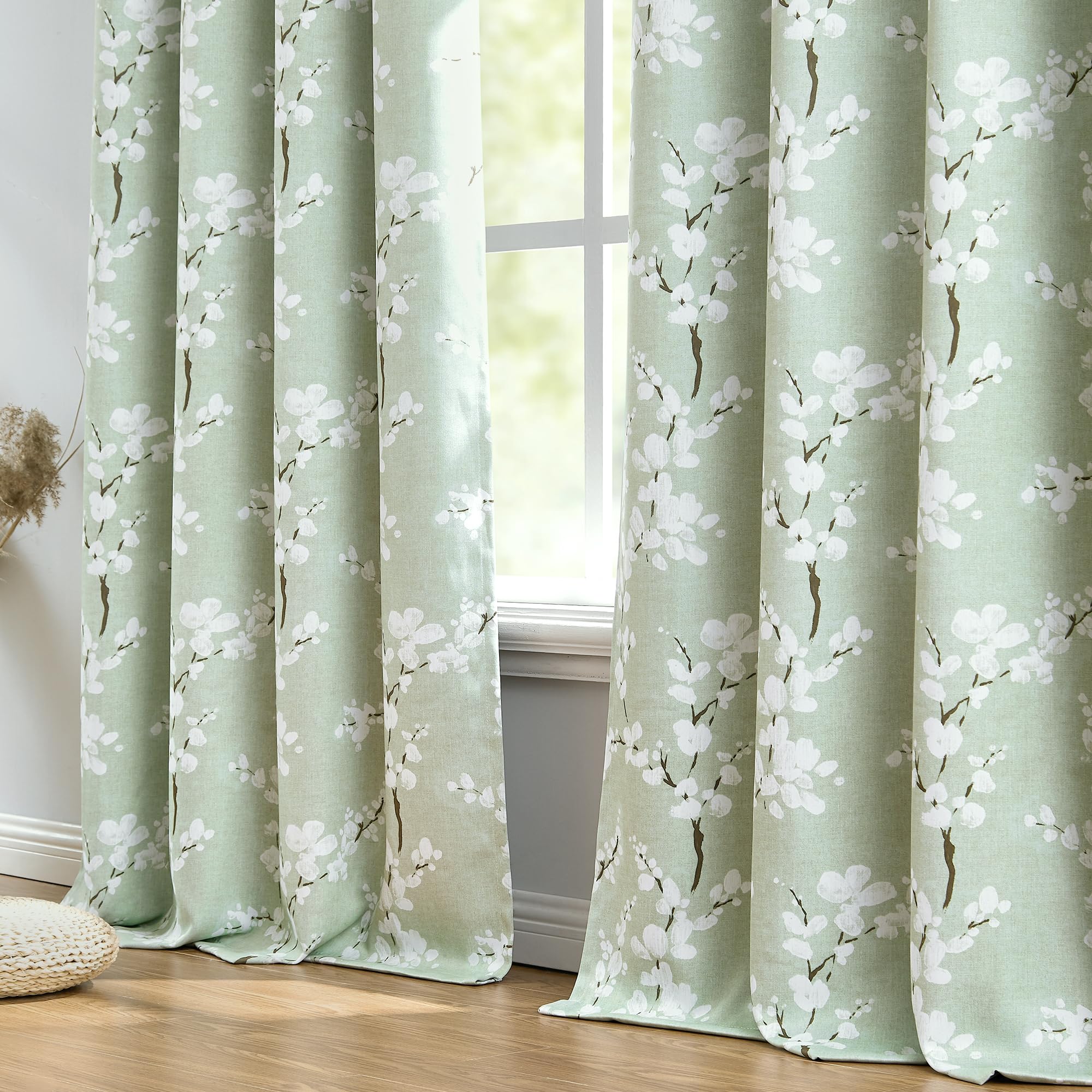 Fmfunctex Green Floral Blackout Curtains for Bedroom 72 inch Drop Eyelet Curtains for Living Room Nursary Blossom Thermal Insulated Window Curtain