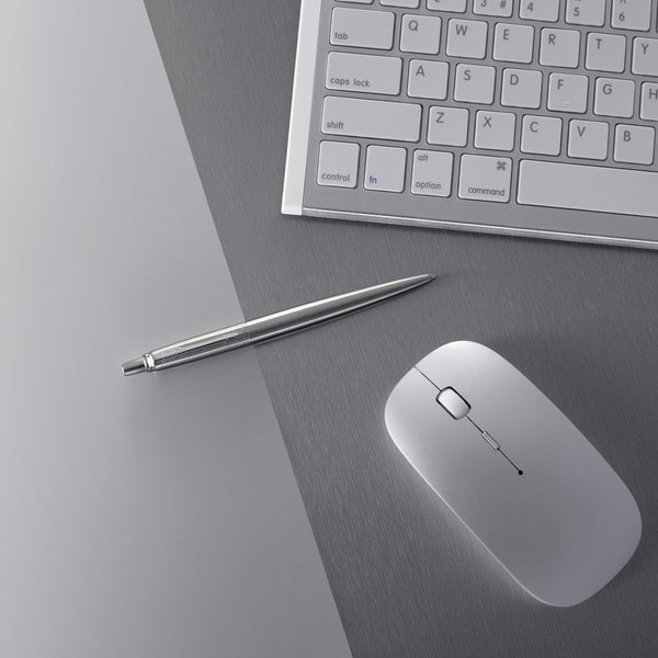 Parker Jotter Ballpoint Pen | Stainless Steel with Chrome Trim | Medium Point | Handwriting Pens & Stationery Supplies | Blue Ink | Gift Box