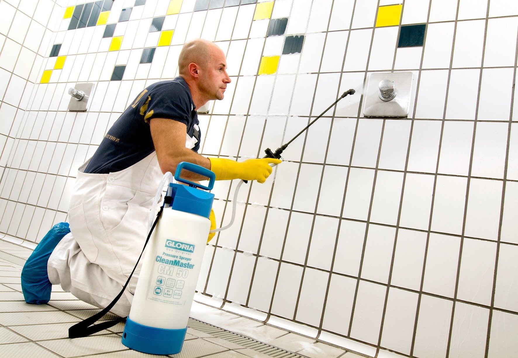 Gloria "CleanMaster CM50" Pressure Sprayer, White/Blue, 41x37x55 cm