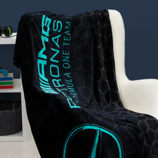 Mercedes AMG Petronas Official Fleece Blanket | Super Soft Warm Black Throw, Stealth Formula One Design | Perfect For The Bedroom, Camping & Sleepovers 100 x 150cm