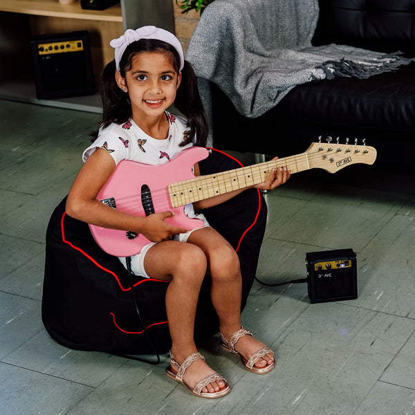 3rd Avenue 1/4 Size Kids Electric Guitar Pack for Junior Beginners - 6 Months FREE Lessons, 5W Portable Amp, Cable, Bag, Picks and Strap - Red