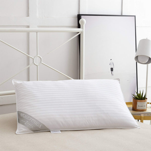 HOMEFOUCS Luxury Feather and Down Pillows, pack of 2 100% Cotton Shell, Soft Hotel Quality Pillows (40% Down)