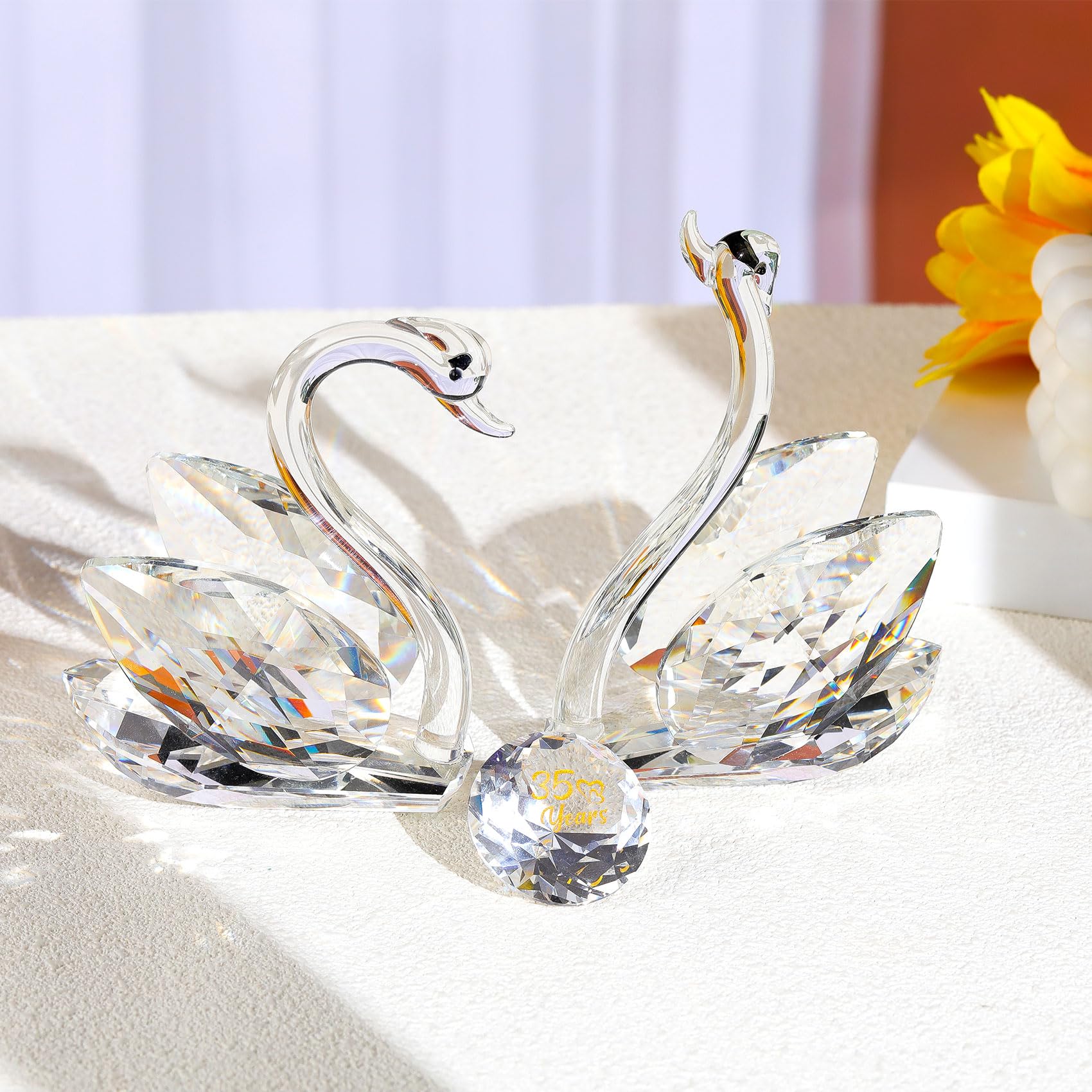2 Pcs Clear Crystal Swans Collectible Figurine 35th Wedding Anniversary Romantic Gifts for Wife Couples, Glass Double Swans 35 Years Marriage Wedding