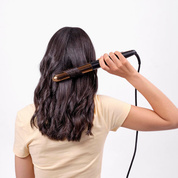 BaByliss Straight and Curl Brilliance Hair Straighteners - Curved Metal Design Easy Styling, Smoothing Titanium Plates, Ionic Anti-Frizz, Fast 15 Second Heat Up, 5 Heat Settings Up to 235°C, 2481U