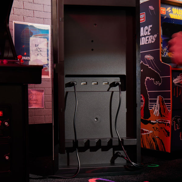 Quarter Arcades Pepsi Retro Vending Machine USB Hub - 5-Port Powered Hub with Authentic 1980s Design, LED Illumination, and Miniature Pepsi Can Dispenser [video game] [video game]