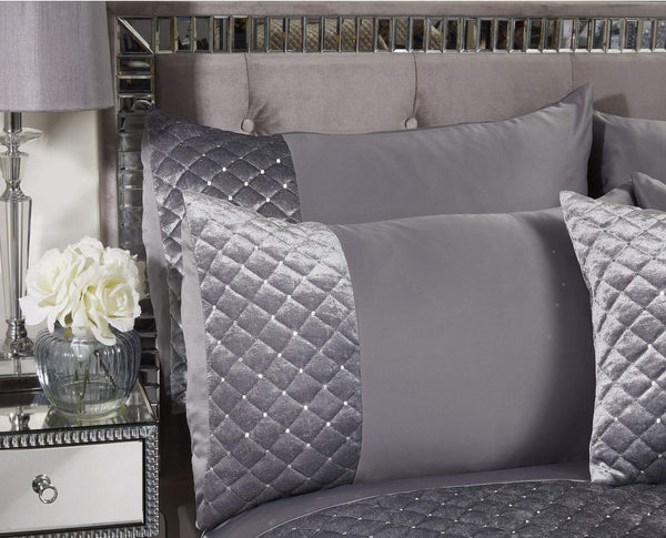Emma Barclay Glamour - Quilted Sequin Velvet Duvet Set in Silver - Super King Bed