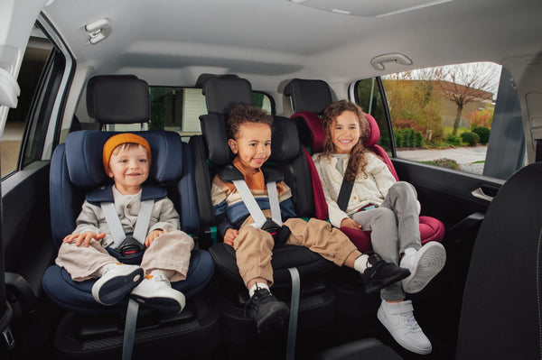 BRITAX RÖMER Car Seat EVOLVAFIX, with ISOFIX, Child from 76 to 150 cm (i-Size), from 15 Months to 12 Years, Space Black