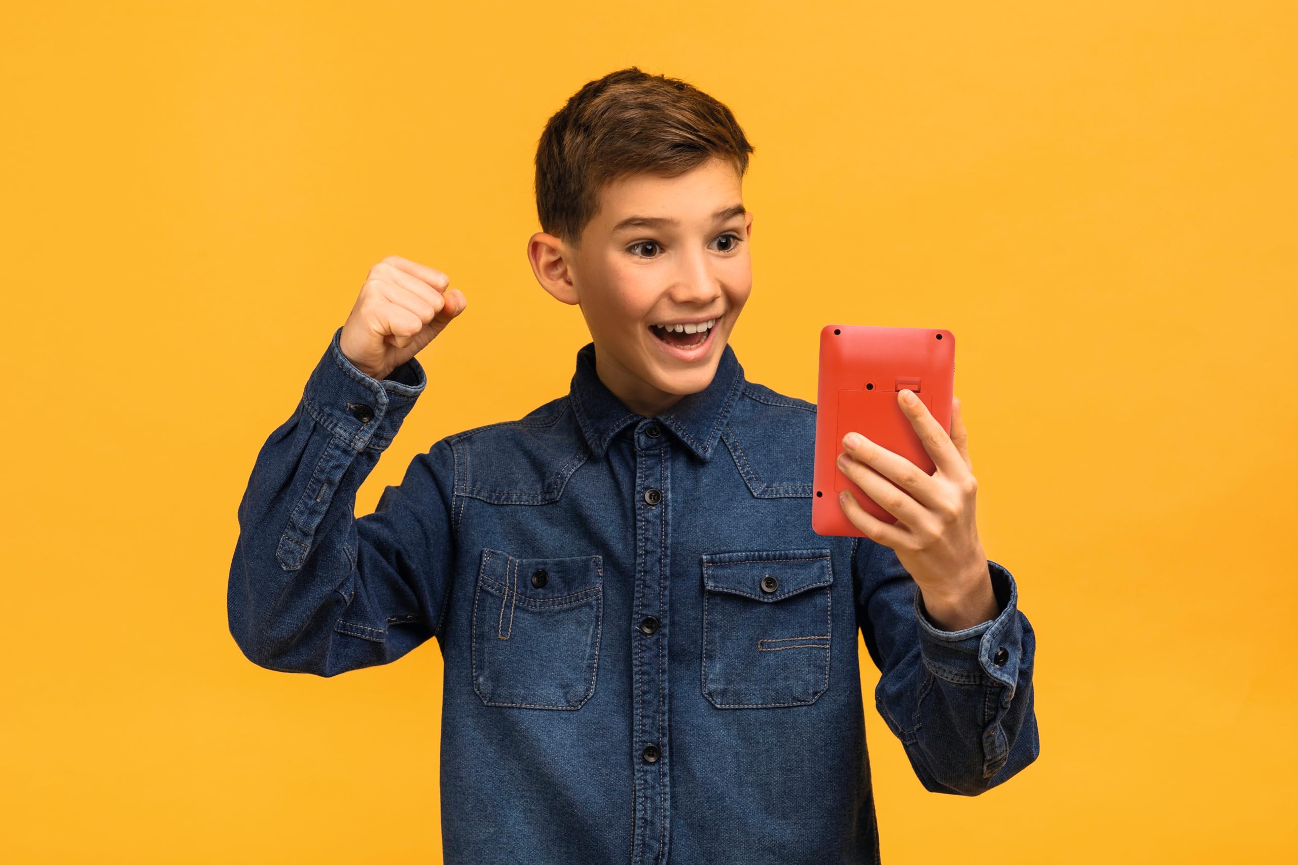 Lexibook, Power Cyber Arcade®, 300 Games Portable Game Console, JL3000