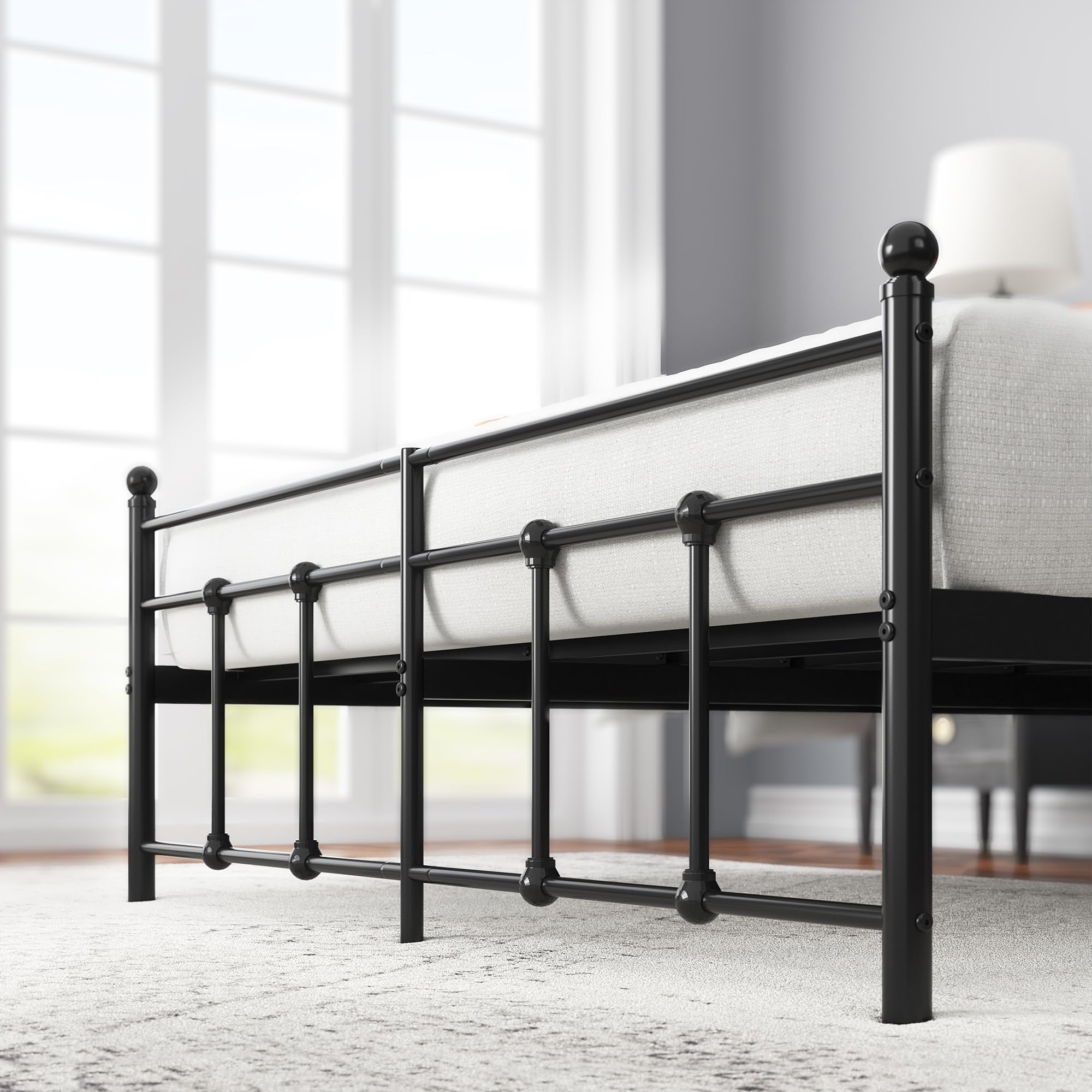 Zinus Nicholas Super King Bed Frame - Bed 180x200 cm - 30 cm Height - Metal Platform Bed Frame with Headboard and Footboard - Black