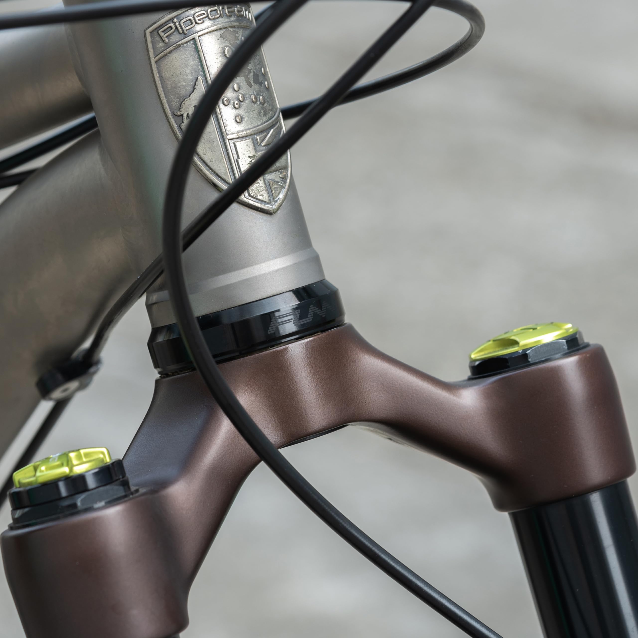 Funn Descend Lower Headset EC49/40, External Cup Angular Contact Bearing Lower Headset, Durable and Lightweight Alloy Headset for Mountain Bike, BMX