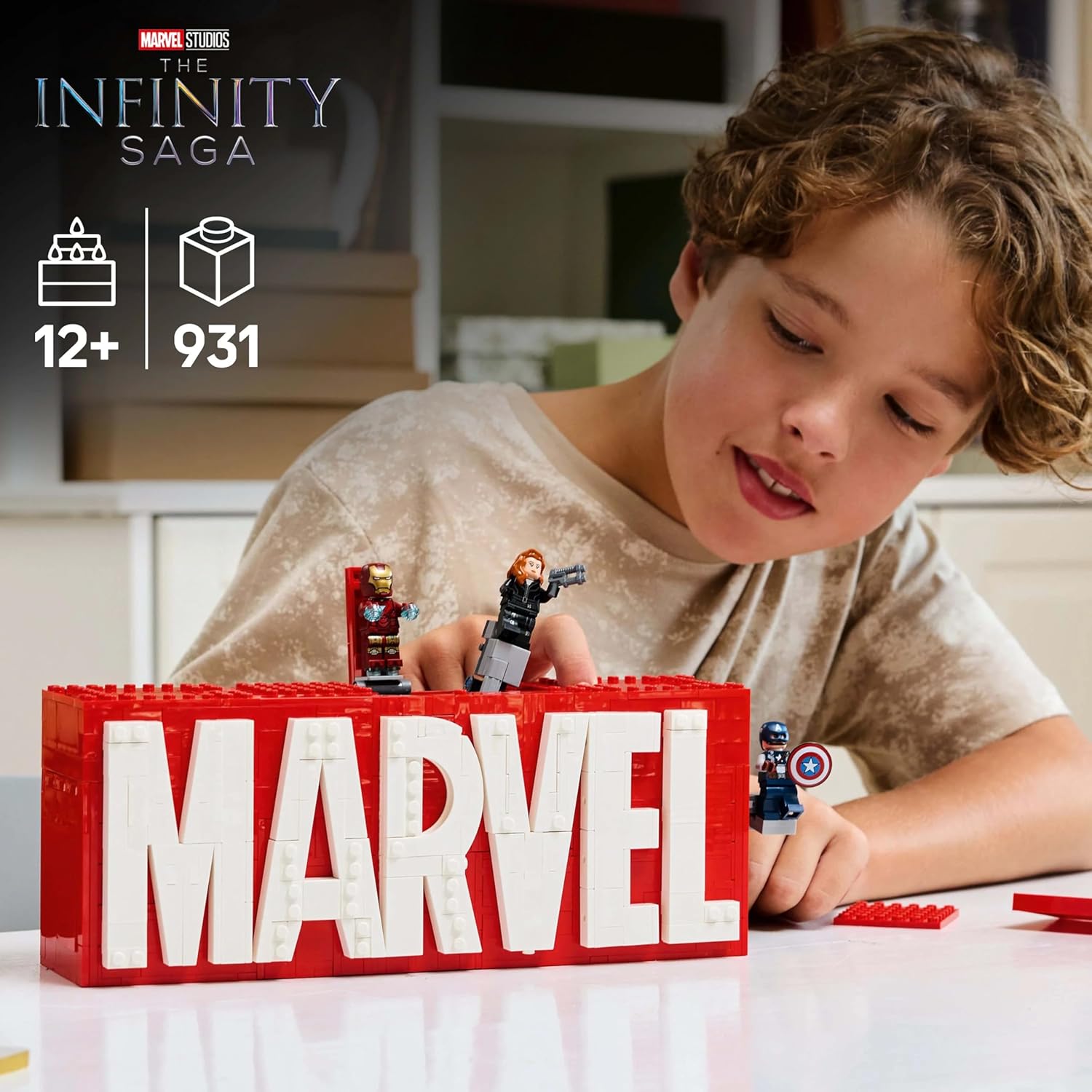 LEGO Marvel: MARVEL Logo & Minifigures - Super-Hero Building Toy with 5 Characters incl. Iron Man, Thor, Black Widow & Hulk - Avengers Gift for 12+ Year Old Boys, Girls & Teens 76313