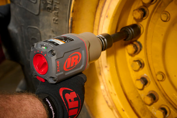 Ingersoll-Rand W7172-K22B-EU Impact Wrench, 3/4 Inch 20V Cordless Impact Wrench, 2X BL2022 Li-Ion Batteries 5.0 Ah + Charger Kit (UK Plug) in Case