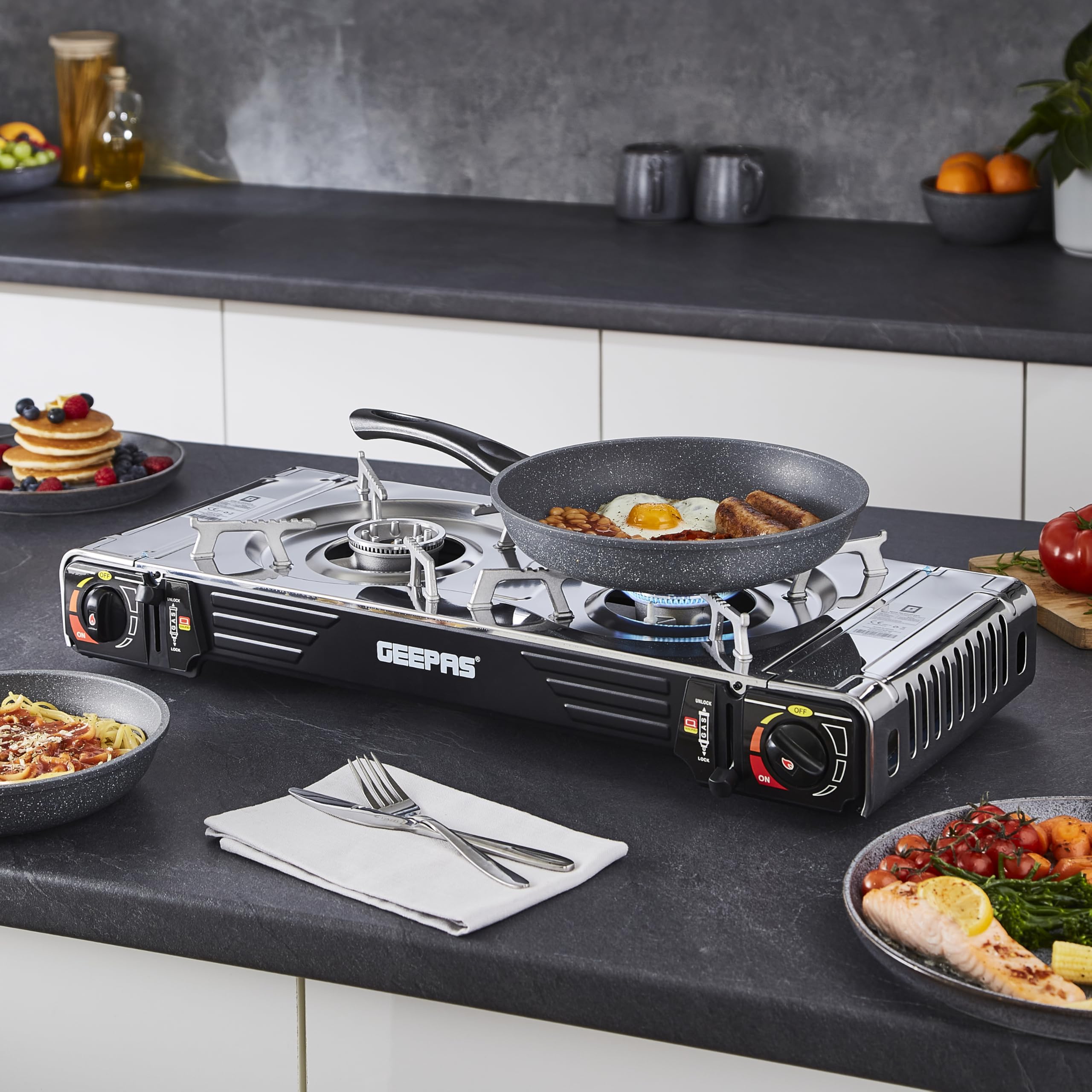 Geepas Gas Stove Single Burner – Portable Camping Stove BBQ Cooker with Carry Case, Outdoor Grill Plate – Automatic Ignition System, Enamel Pan Support, Butane Can or LPG Gas Source