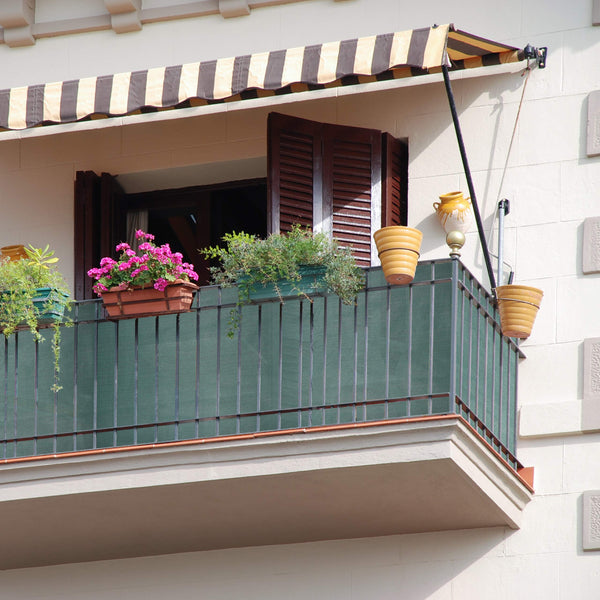 Relaxdays Fence Netting, Privacy Shield For Fences & Railing, HDPE Net, UV-resistant, Weatherproof, 1.2 x 10 m, Green