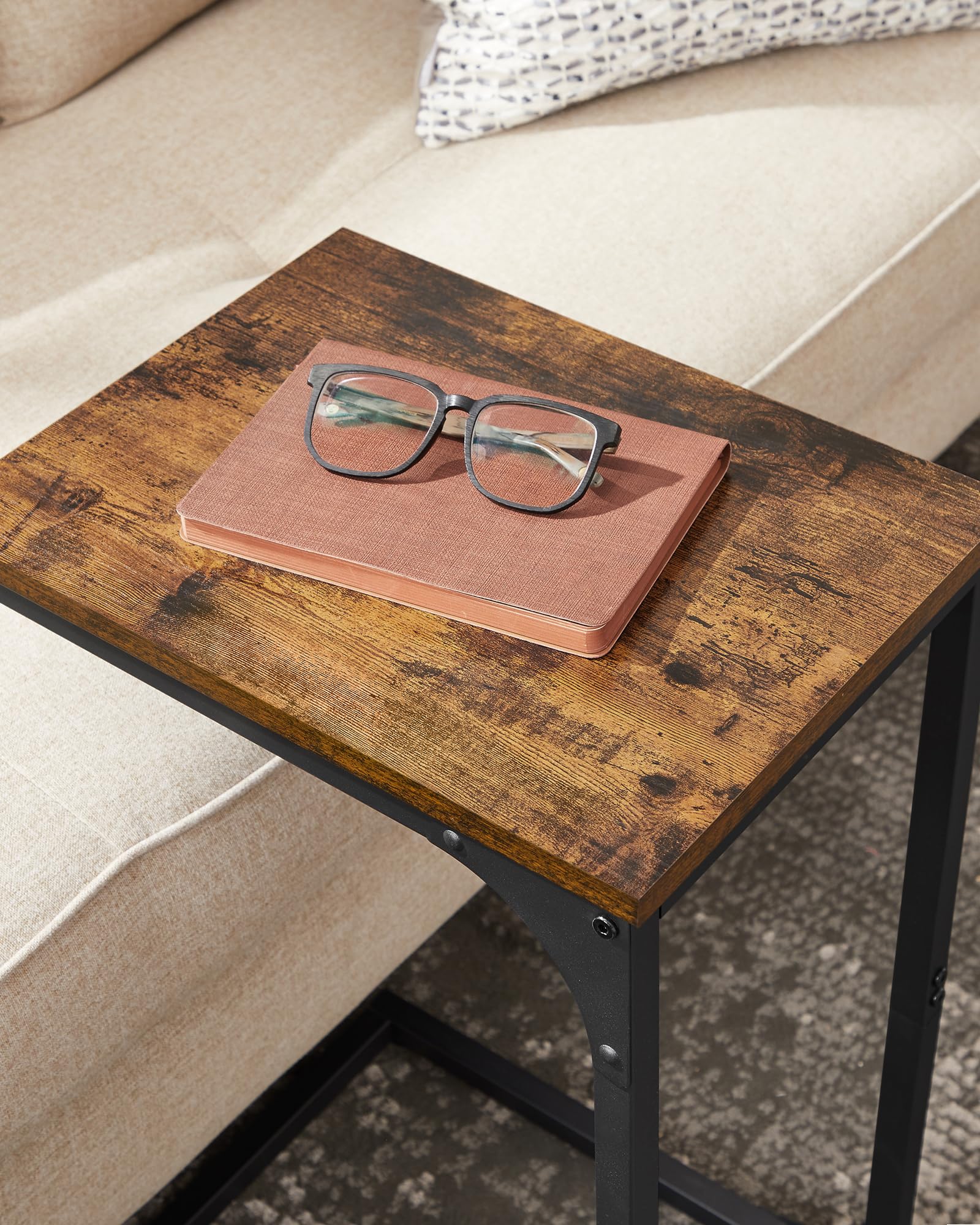 VASAGLE C-Shaped Side Table, Bedside Table, Sofa Side Table, Coffee Table, with Metal Frame, Industrial, for Living Room, Bedroom, Rustic Brown and Black LET350B01