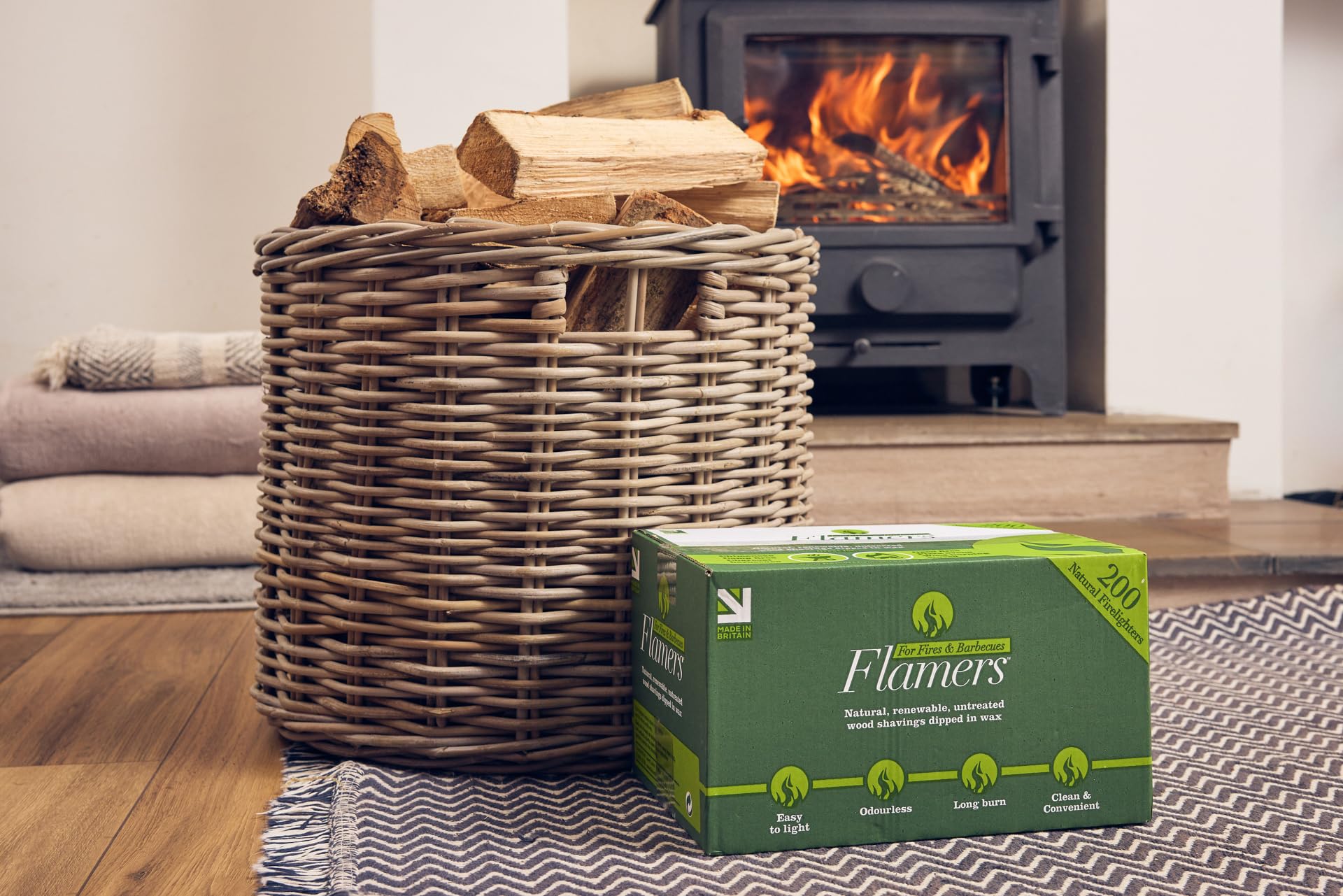 4 x 200 Flamers Natural Fire Lighters for Wood Burner Firepit Bbq Pizza Oven Fireplace Chimenea Barbecue Fire Starter - Firestarter for Kiln Dried