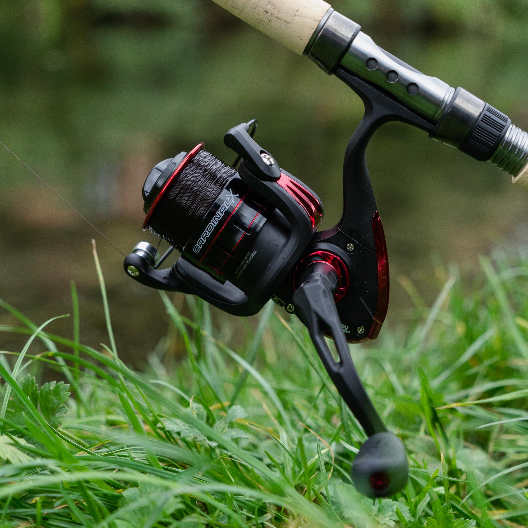 Abu Garcia Cardinal X Allround Spinning Reel, Fishing Free Spool Freshwater Reel for Predator Lure Fishing - Trout, Perch, Pike, Salmon, Robust and lightweight, Black and Red Aluminium Multiple Sizes
