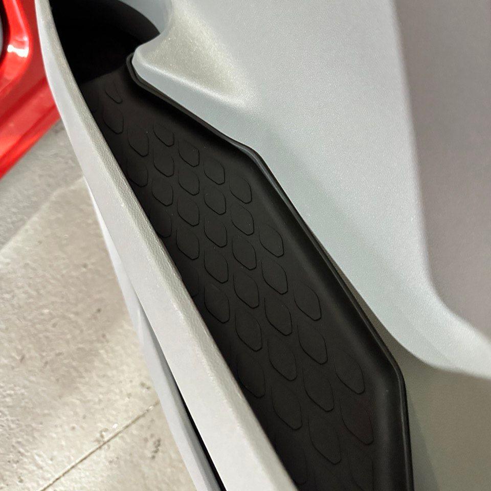 For New Ford Transit Custom 2024 Rubber Door Pocket Inserts | Van-X