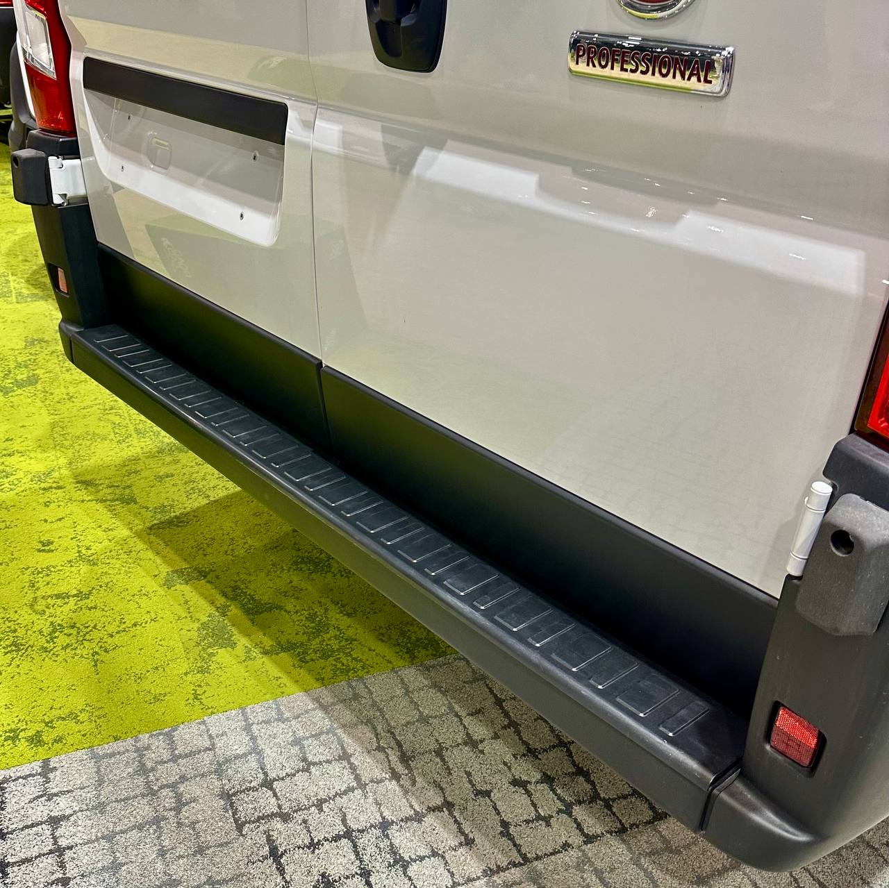 For Vauxhall Movano Full-Length Rear Bumper Protector - Durable and High-Quality Protection