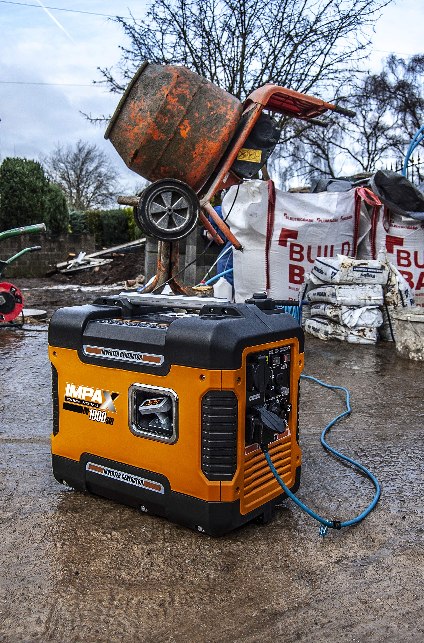 IMPAX® 3500w Inverter Open - Frame Generator, Orange/Black