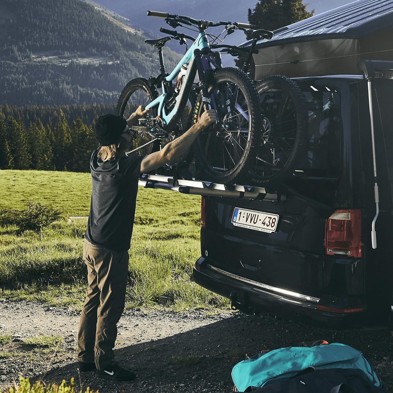 Thule Wanderway Hanging Trunk Bike Rack Black One-Size