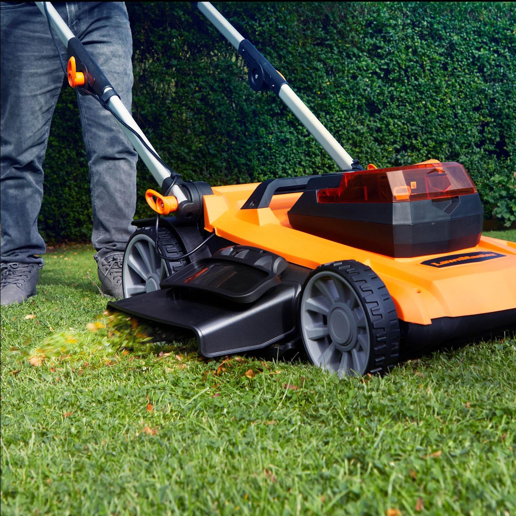LawnMaster 48V 46cm Cordless Lawnmower with a Set of 2 MX 24V 4.0Ah Batteries, 2x Fast Chargers, Rear Roller, Grass Side Eject and Mulching Function. Battery Lawnmower for Larger Lawns.