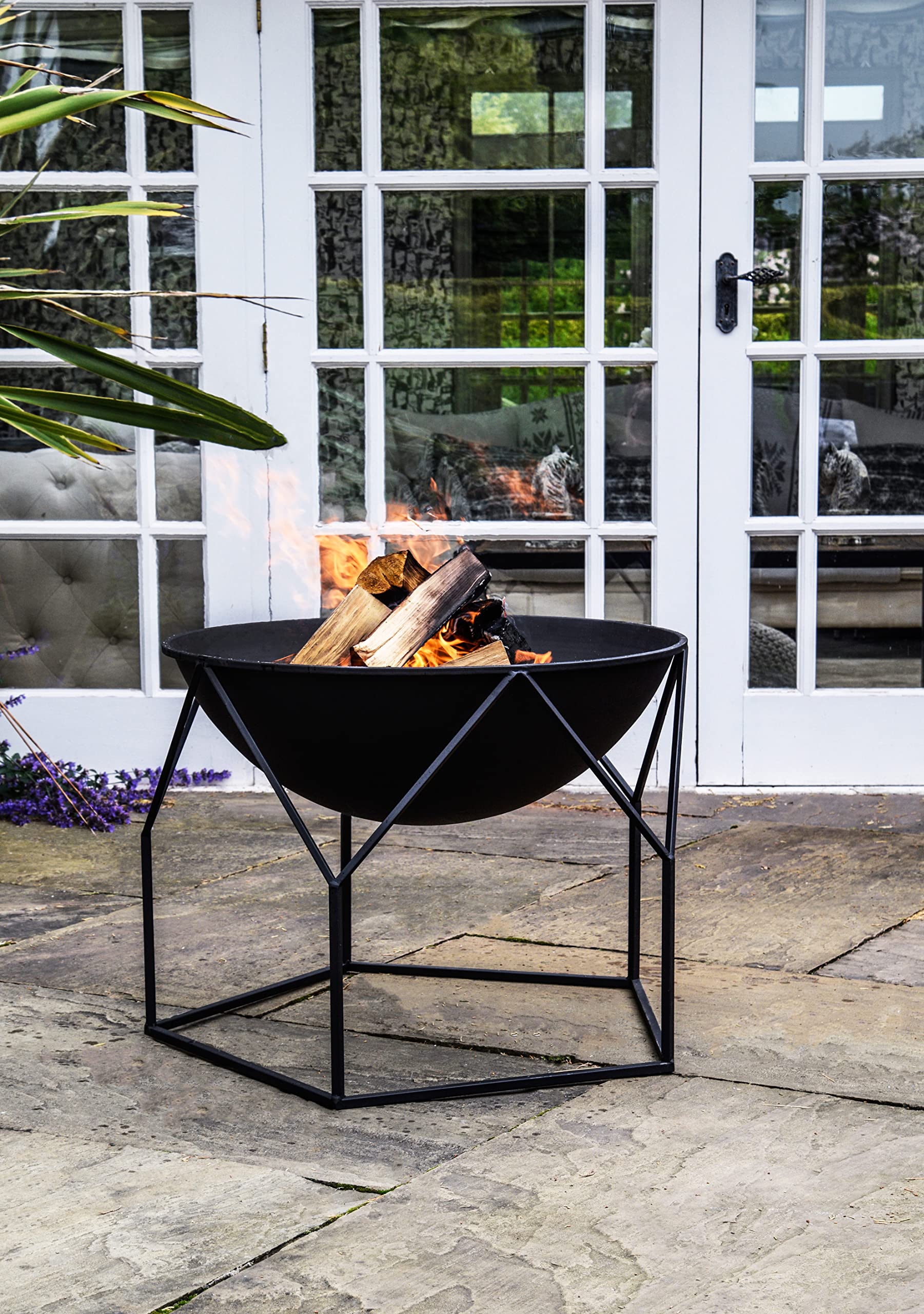 Ivyline Buckingham Firebowl with Geometric Stand in Black - UV Stable, Frost Proof & Durable - Contemporary Stylish Outdoor Firepit - H51cm x W70cm