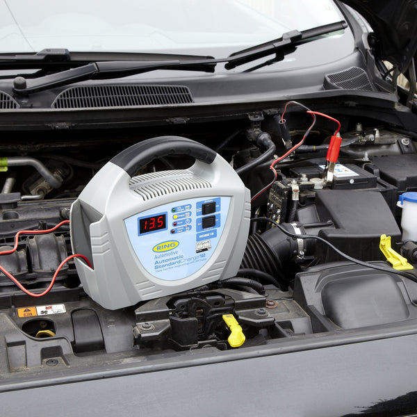 Ring RCB212, 12A Battery Charger, 12V Lead Acid and Gel Batteries, Vehicles up to 3.0L