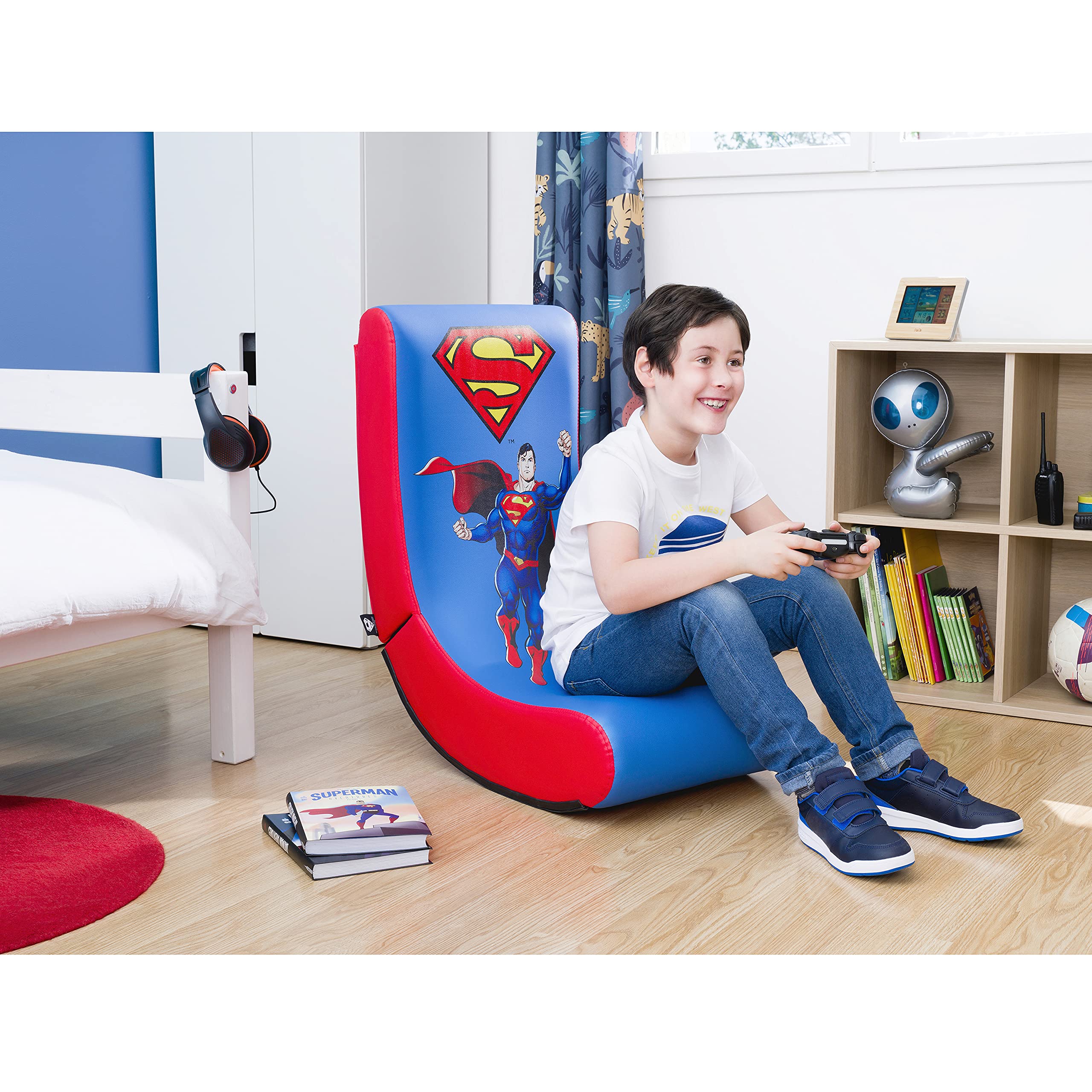 Subsonic Joker - Gaming chair or office chair, adult gamer chair, comfortable seat, integrated headrest, adjustable armrests and height, ergonomic backrest - Black