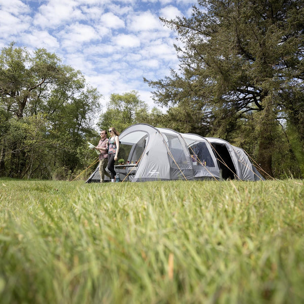 Vango Purbeck 600XL Family Tent [Amazon Exclusive], Large 6 Man Tent with 3 Rooms, Enclosed Porch Area, Double Living Area, Climate Windows - Vivid Grey
