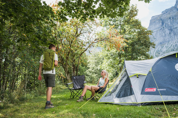 Coleman Tent Darwin 2-4 Person | Compact Lightweight Dome Tent | Models with Darkened Bedroom | Camping, Festival and Hiking Tent | 4500mm Waterproof | with Sewn-in Groundsheet