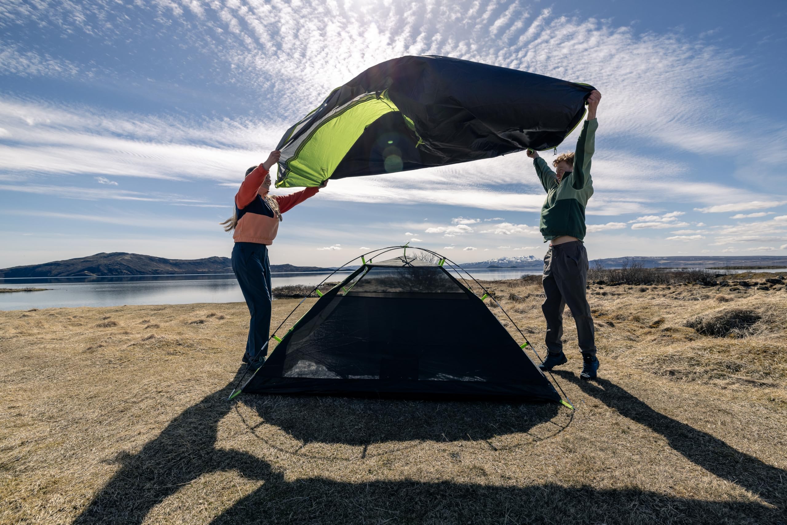 Coleman Tent Darwin 2-4 Person | Compact Lightweight Dome Tent | Models with Darkened Bedroom | Camping, Festival and Hiking Tent | 4500mm Waterproof | with Sewn-in Groundsheet