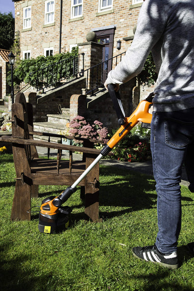 Yard Force LT C25W 20V Cordless Grass Trimmer with 25cm Cutting Width – Body ONLY