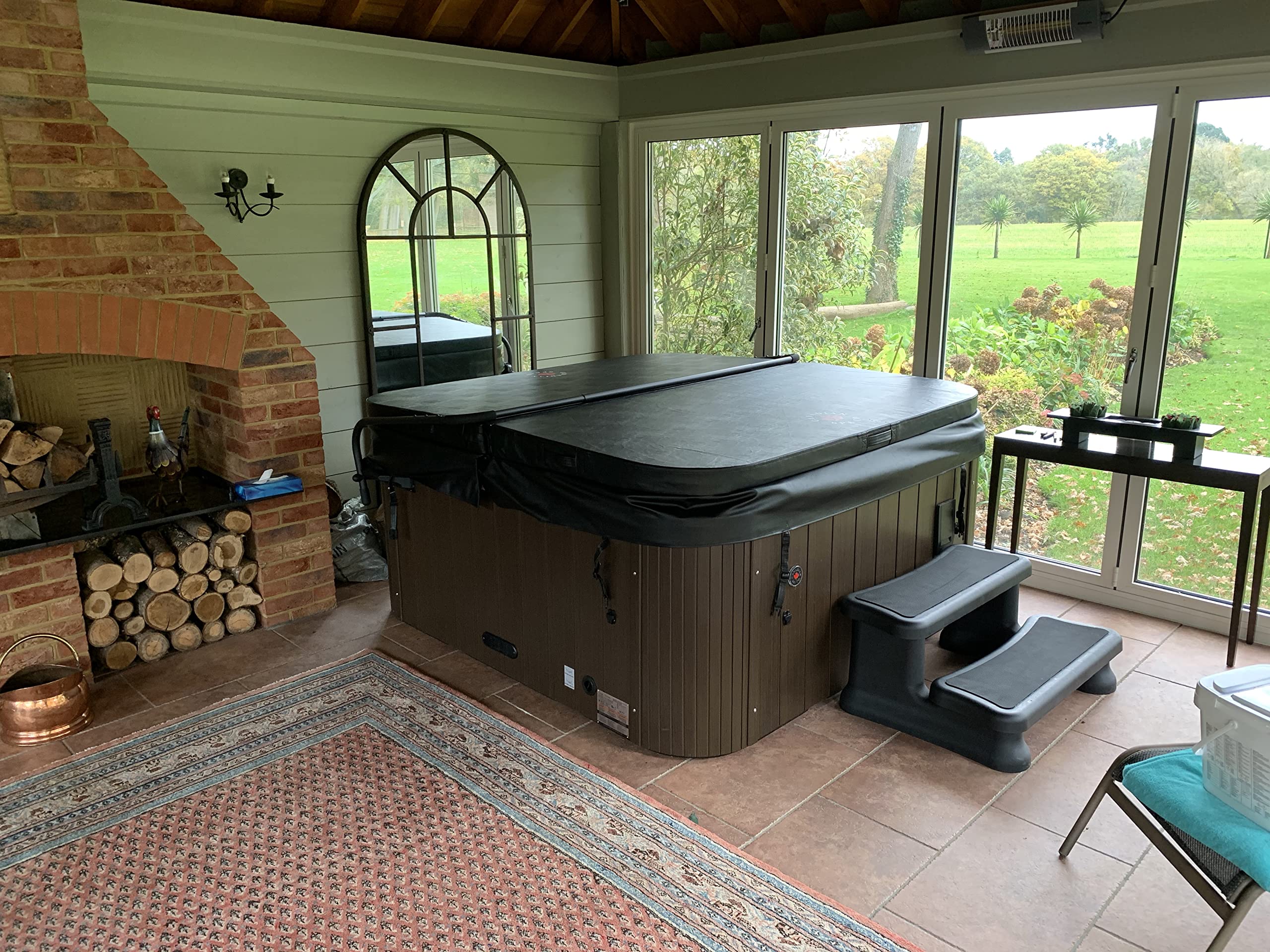 CANADIAN SPA CO. KF-10061 Universal Classic 2 Step Non-Slip Stairs 40 x 72 x 52 cm Whirlpool