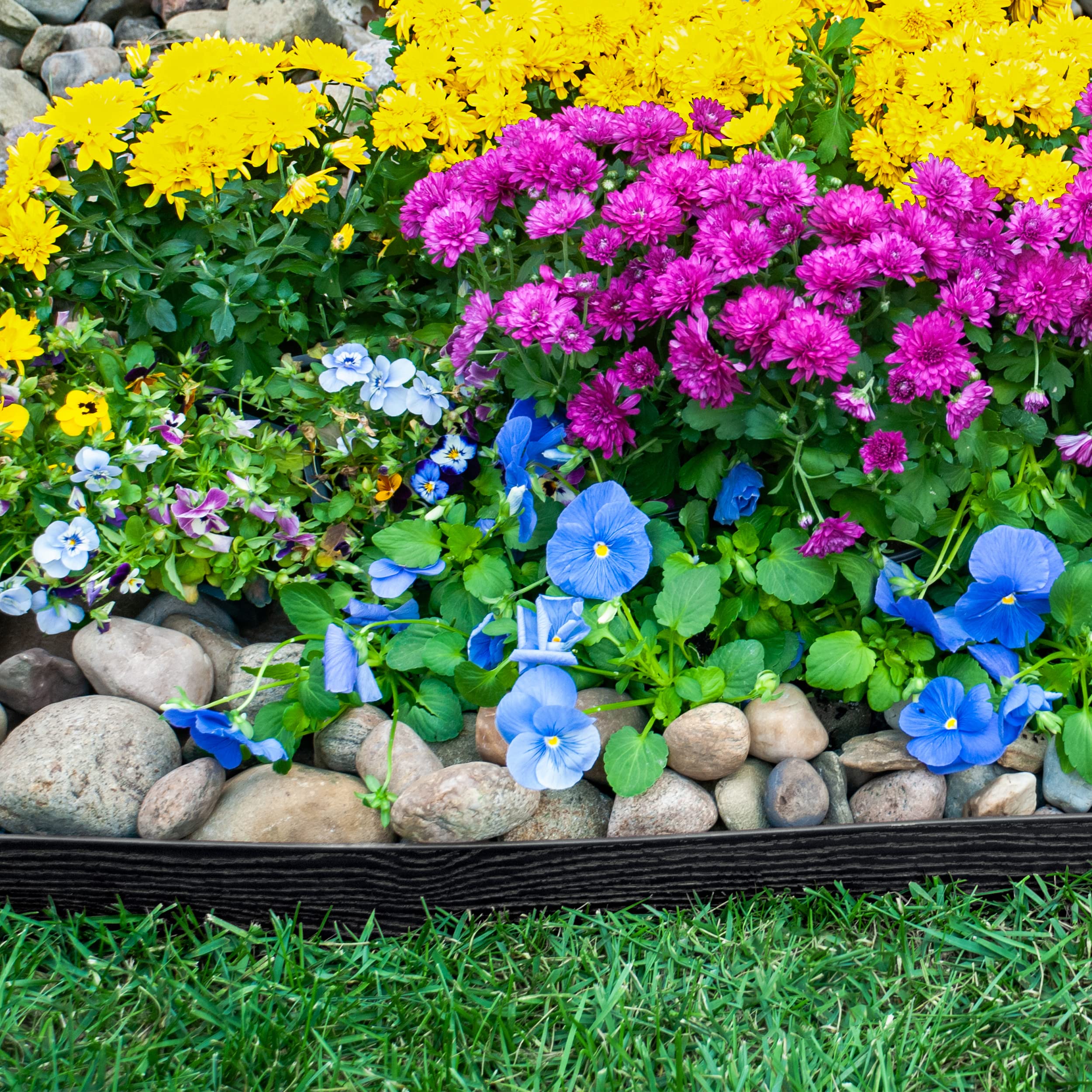 EasyFlex Tall Wall No-Dig Landscape Edging with Anchoring Spikes, 2.5 in. Tall Straight Top Plastic Garden Border with Woodgrain Texture, 40 Foot Kit,