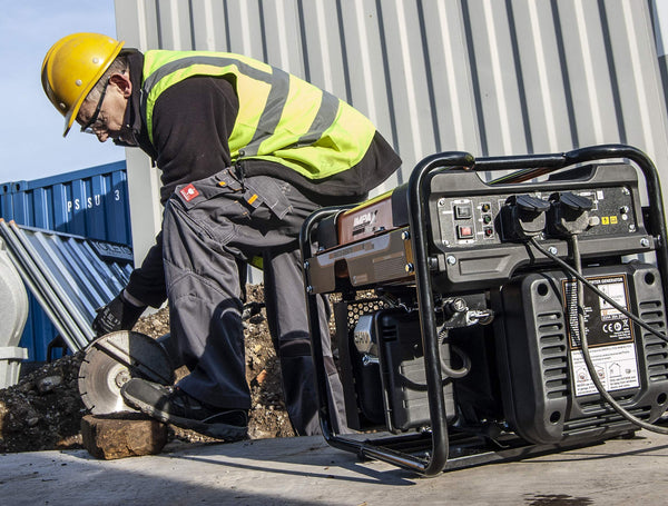 IMPAX® 3500w Inverter Open - Frame Generator, Orange/Black