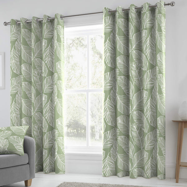 Fusion 66" Width x 90" Drop (168 x 229cm), Green & White Leaf