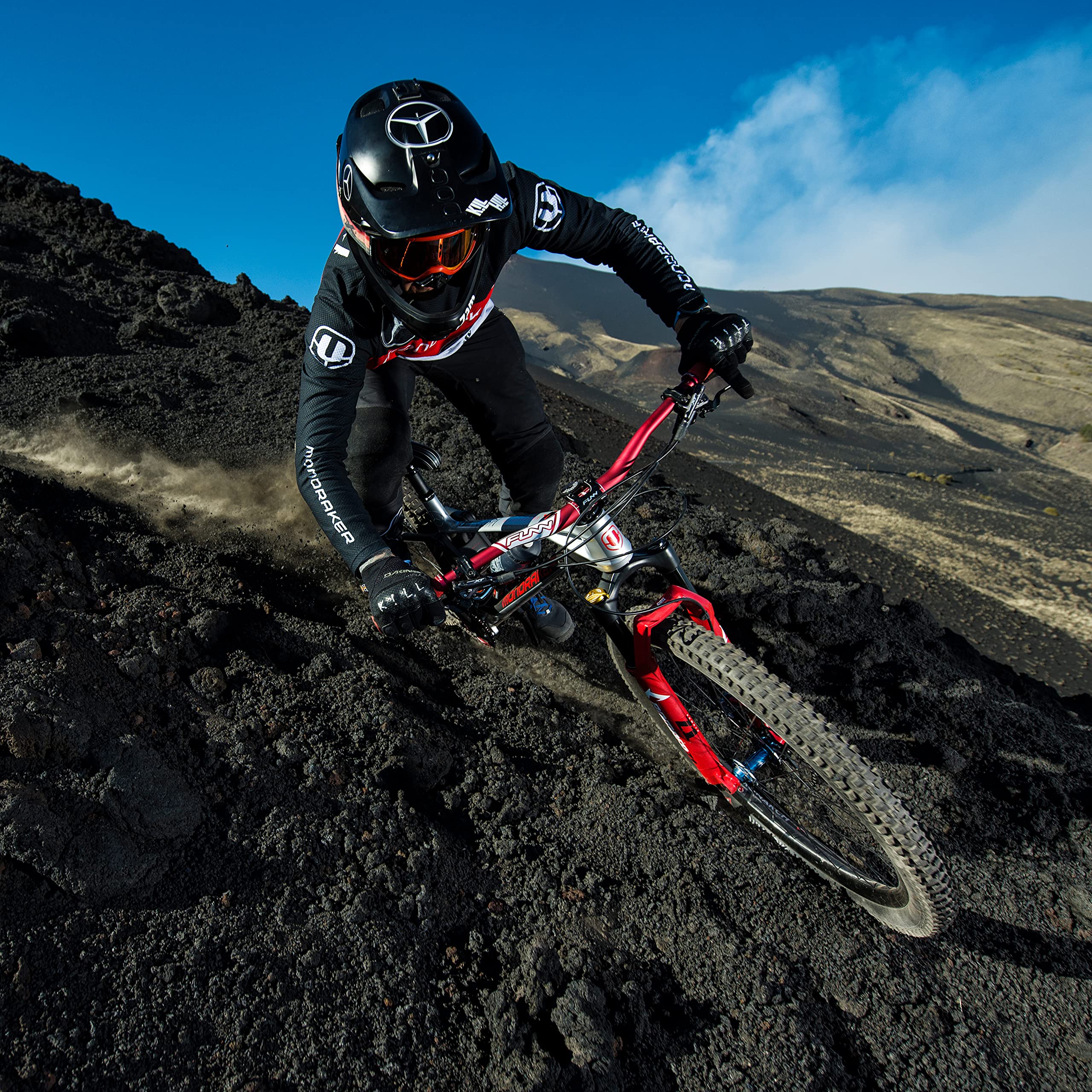 Funn Full On Mountain Bike Handlebar with Bar Clamp 31.8mm and Width 785mm, Tough and Lightweight Alloy Riser Handlebar for MTB, BMX and Road Bike,