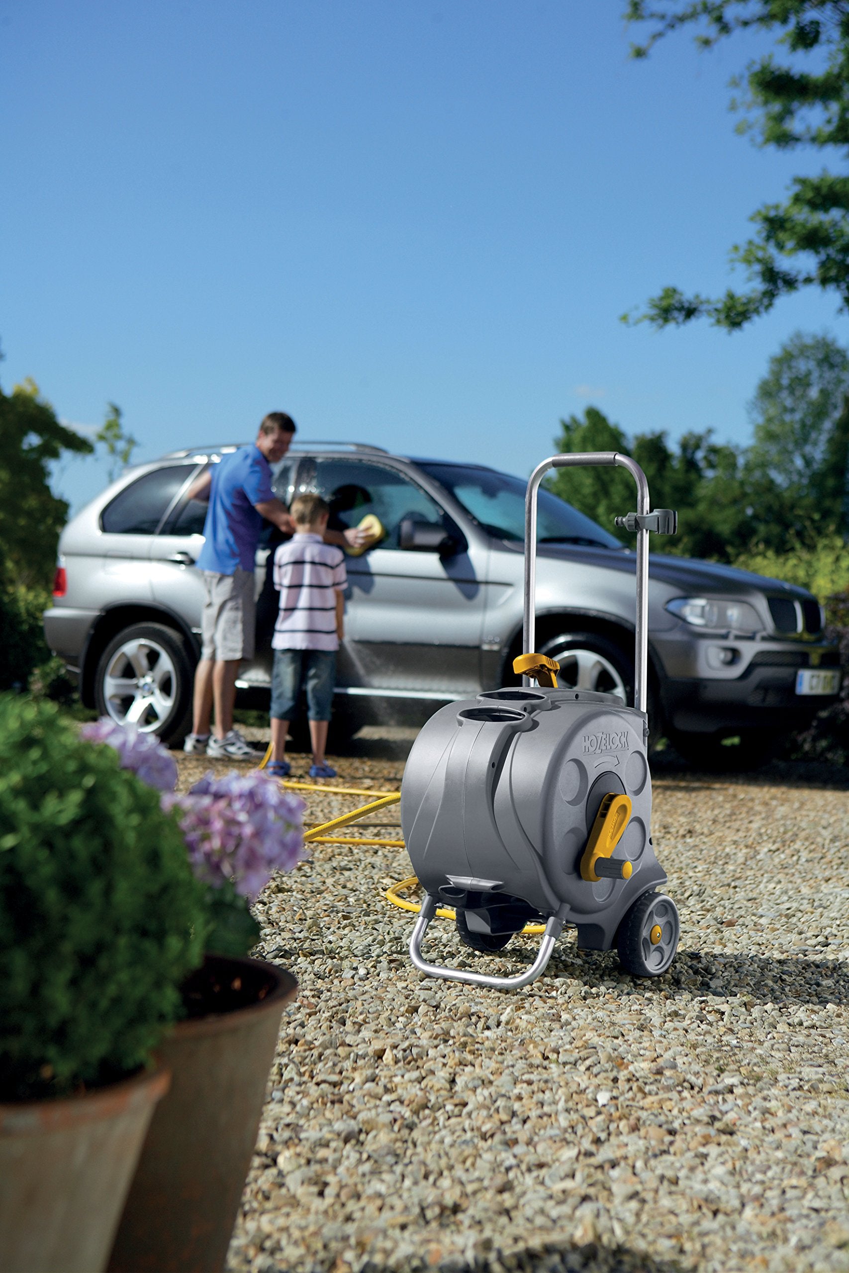 HOZELOCK - Compact Cart Reel 30m : Stable, Sturdy Reel on Wheels, Easy to Assemble and Use, Large Winding Handle, Enclosed Casing, Supplied with all