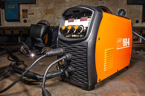 40A Plasma Cutter - Ideal for low carbon, stainless steel, and aluminium