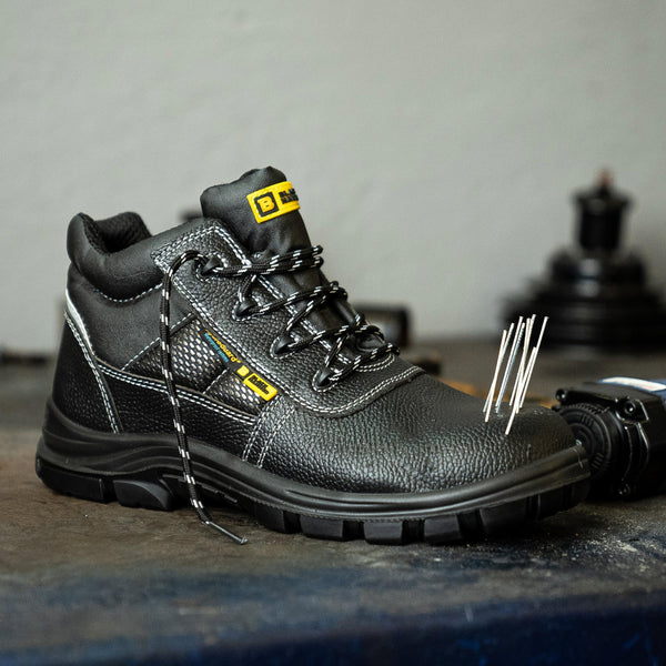 Black Hammer Comfortable Waterproof Steel Toe Caps Safety Boots Lightweight, Durable, Non-Slip Work Shoes for Work & Outdoor Activities 1007