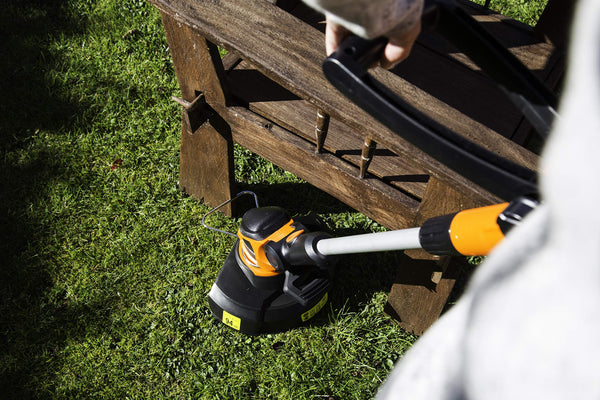 Yard Force LT C25W 20V Cordless Grass Trimmer with 25cm Cutting Width – Body ONLY