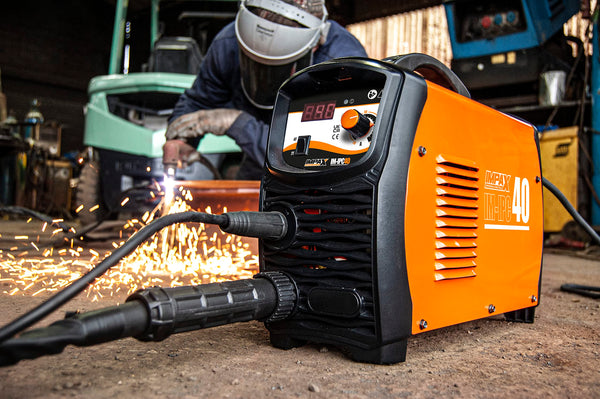 40A Plasma Cutter - Ideal for low carbon, stainless steel, and aluminium