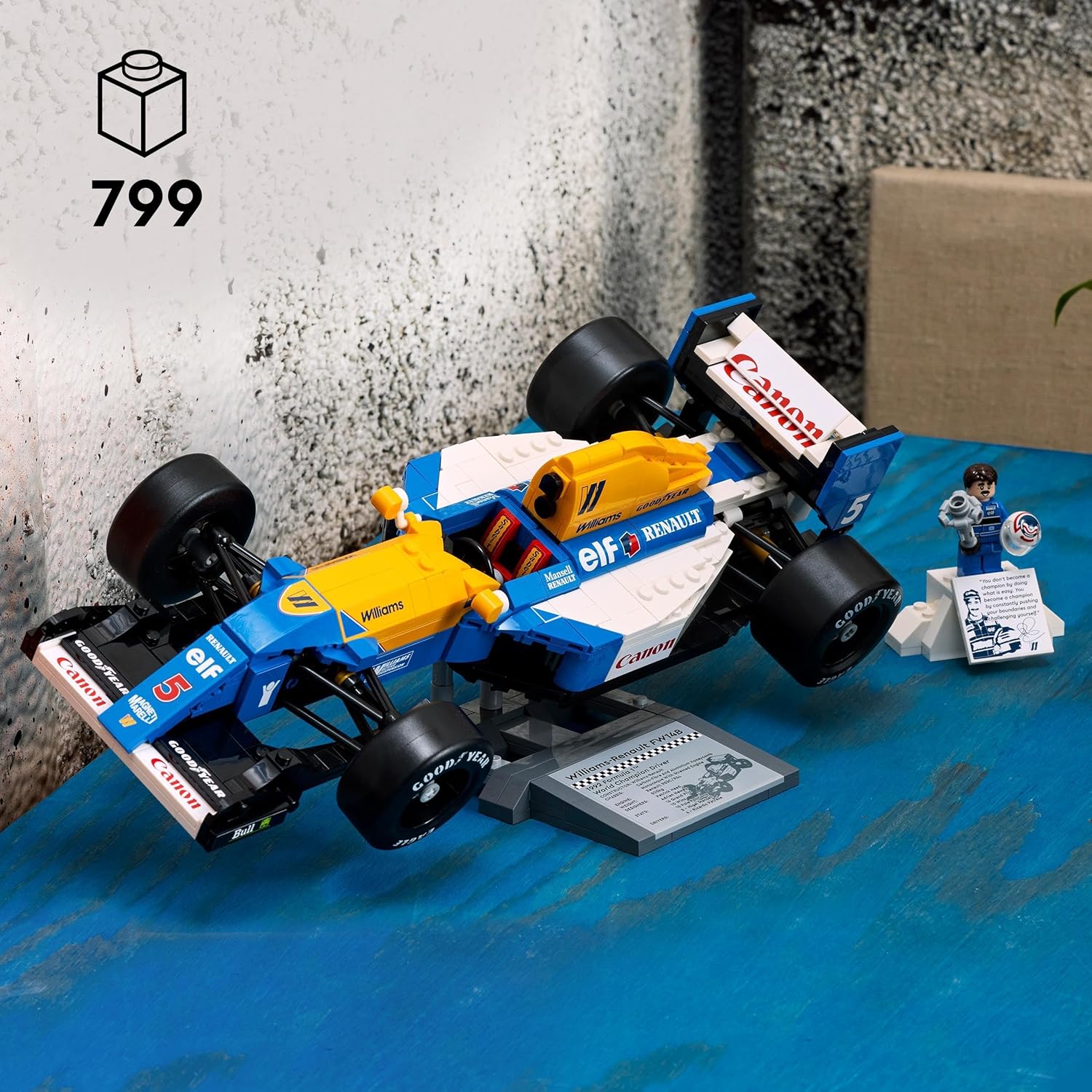LEGO Icons Williams Racing FW14B & Nigel Mansell - F1 Car Model Set for Adults, with a Collectible Driver Minifigure, Trophy & Display Stand - Gift Idea for Men, Women & Teenage Motorsports Fans 10353